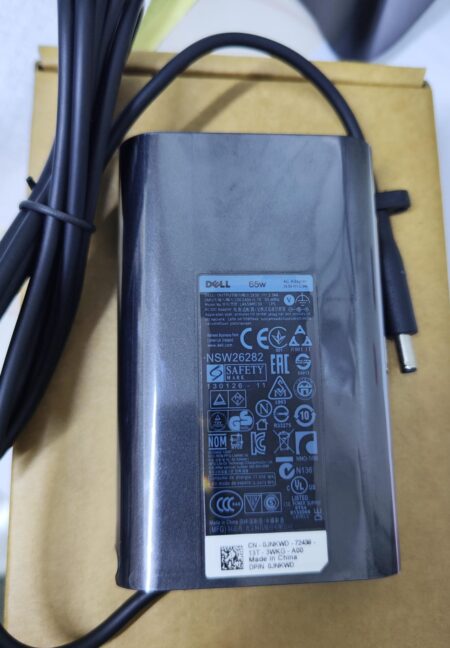 CARGADOR PREMIUM DELL 19.5v 3.34 P.FINA 65 WATTS OVALADO (00528)