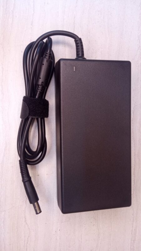 CARGADOR DELL 19.5V 12.3 P.AGUJA (00516)